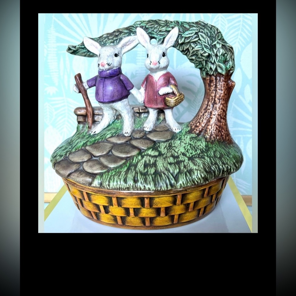 Whimsical Mr. & Mrs. Rabbit Vintage Ceramic Covered Dish & Basket Top 8.5x6.5x3”